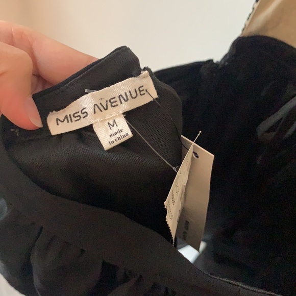 Miss Avenue dress - Picture 3 of 3